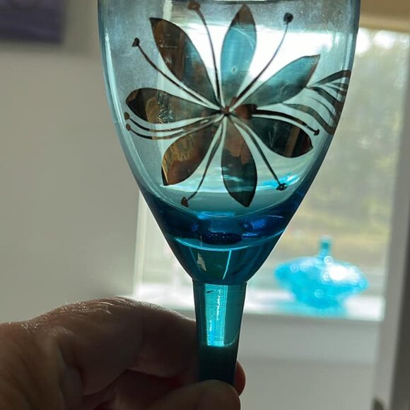 Vintage Romanian Teal/Aqua Blue Crystal Wine Glass. - Picture 8 of 8